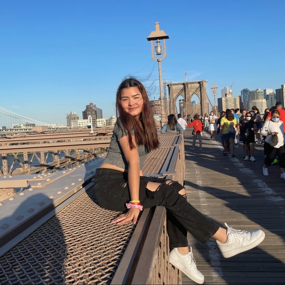 Meet your Posher, Marian - Picture 2 of 6